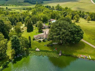3976 Millersburg Rd
