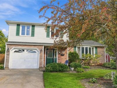 5083 Bradley Ln