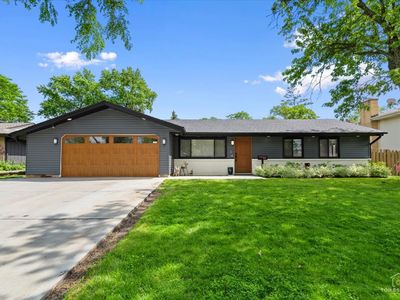 823 Georgean Ln