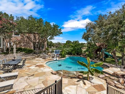 7532 Bradford Pear Dr