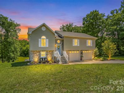 3104 Zion Church Rd