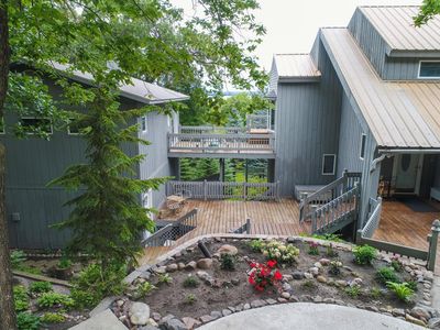 215 Basswood Trl