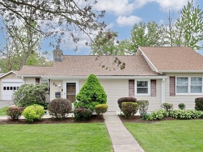 26 Mohawk Ave