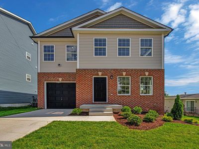 8805 Glenarden Pkwy