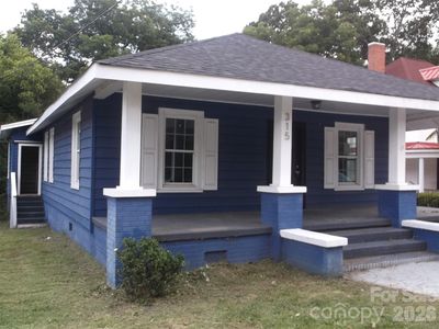 315 N Elm St