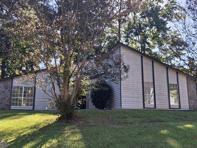 Property at 7684 Antebellum Ln, Riverdale, GA