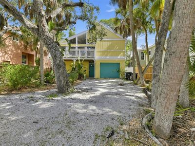5059 COMMONWEALTH DRIVE