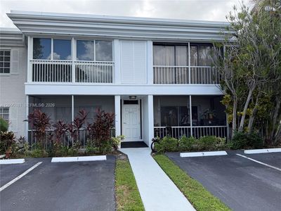 6275 Bay Club Dr APT 2