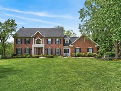 9 Neuchatel Ln