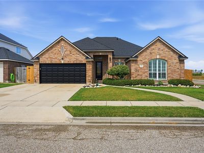 Property at 328 Nicklaus Dr, Portland, TX