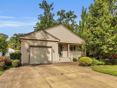 576 Upland Rd