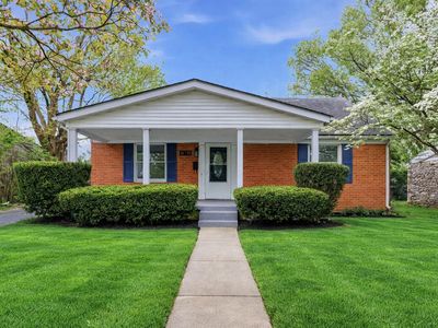 636 Stratford Dr