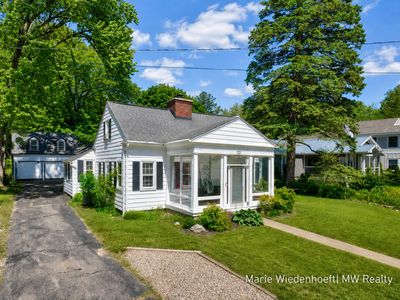 722 Lake St
