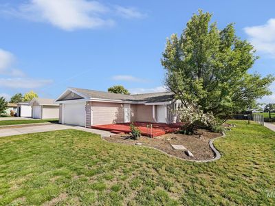 285 El Camino Ave