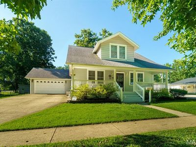 116 W Hardy St