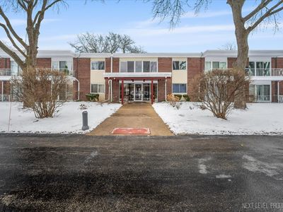 127 N Wolf Rd APT 60A