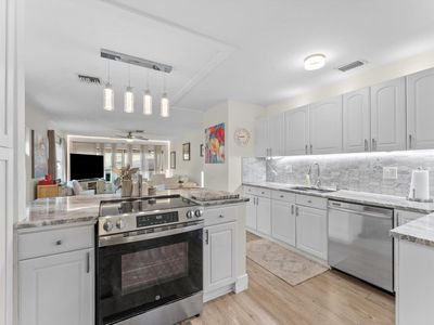 636 NE 16th Court
