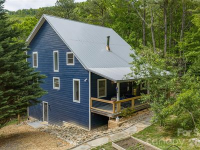 14 Locust St