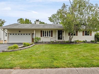 24 Noel Dr