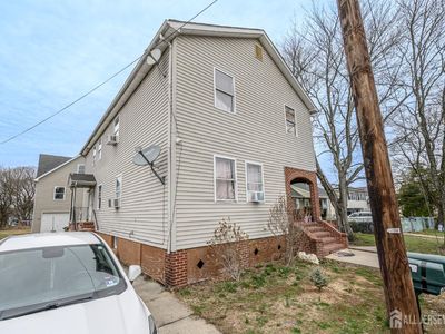 473 Lewis St