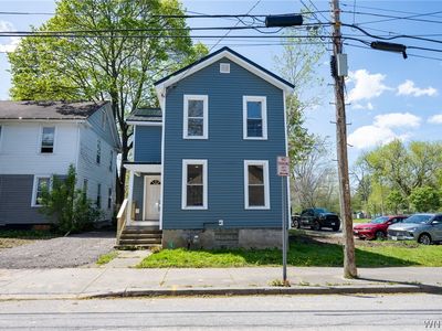 7 Pleasant St