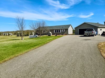 2257 Long Lake Rd