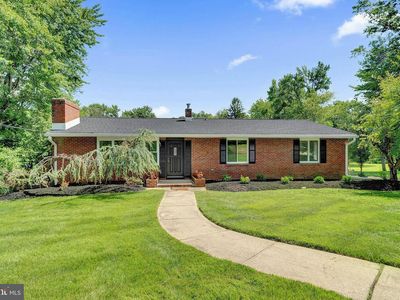 7 Malaga Dr