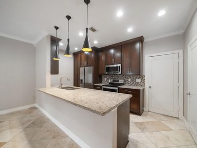 6000 Reims Rd APT 2205