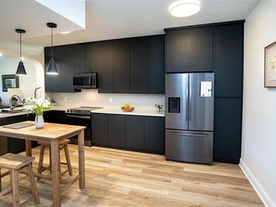 10730 NW 66th St APT 105