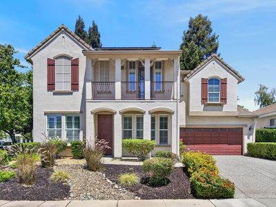 5 Nathan Ct