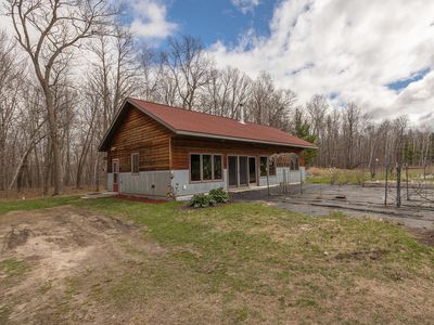 2251 Fahrenholz Rd NE