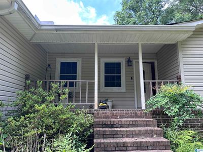1689 Gallant Rd