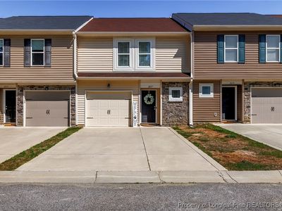 2657 Middle Branch Bnd NW