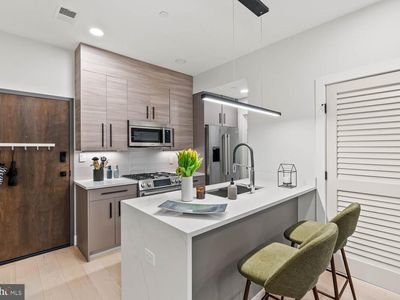 Property at 1471 Harvard St NW #2, Washington, DC