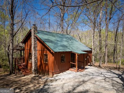 239 Pebble Ln