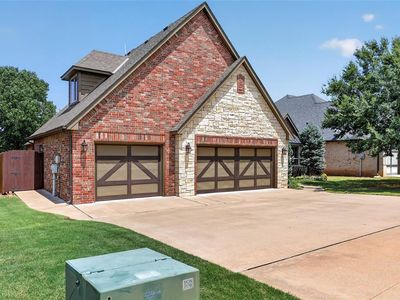 2501 Semillon Way