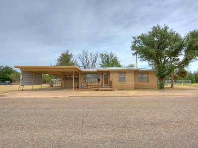 Property at 905 10th St, Ralls, TX