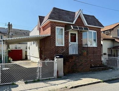 27 Aster Ct