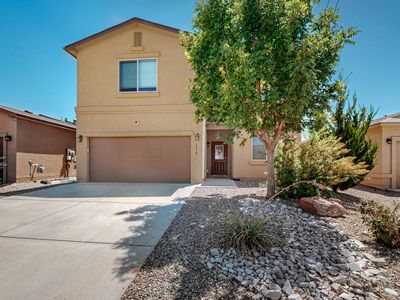 1038 Desert Sunflower Dr NE