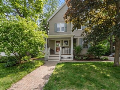 40 Brooks Ave