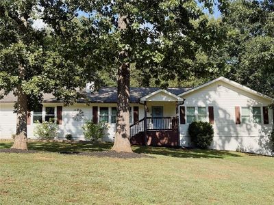 1738 Sandy Ct