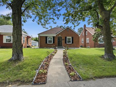 2903 Wabash Ave