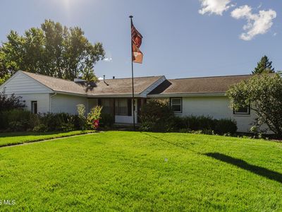 255 E Yates Ave