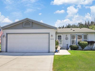 1033 W Sunny Creek Cir