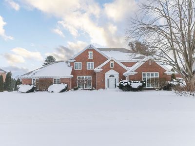 51340 Lake Pointe Ct