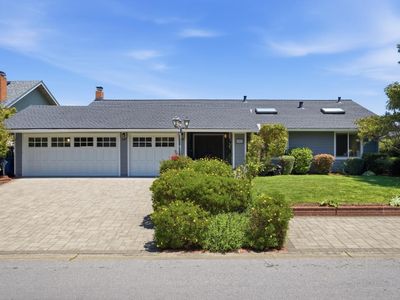 2021 Bordeaux Ln