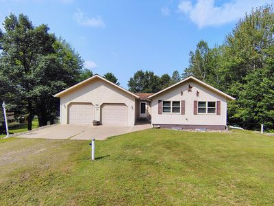 N9882 Woodland Ln