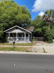 2884 Sanford Ave