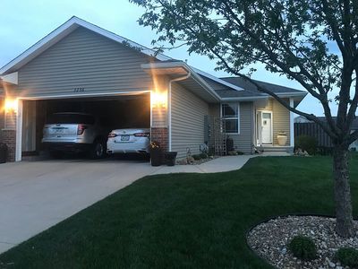 3256 Prairie Bend Cir