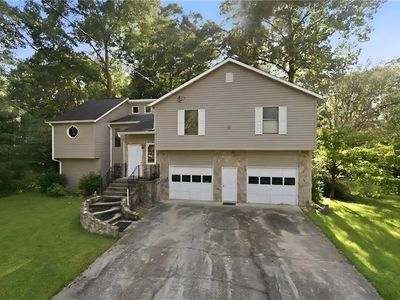 3635 Nessa Ct SE